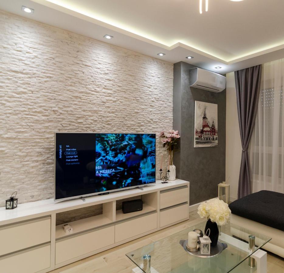 Apartman Mdb Lux Суботица Экстерьер фото